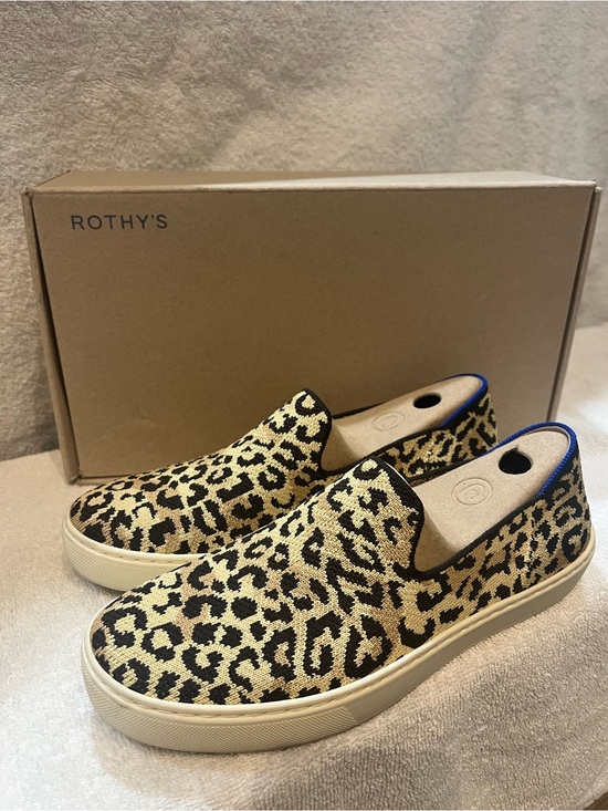 Rothy's Shoes - Rothy's Slip-On Sneaker in Leopard Print (Camo Cat) Size 8.5